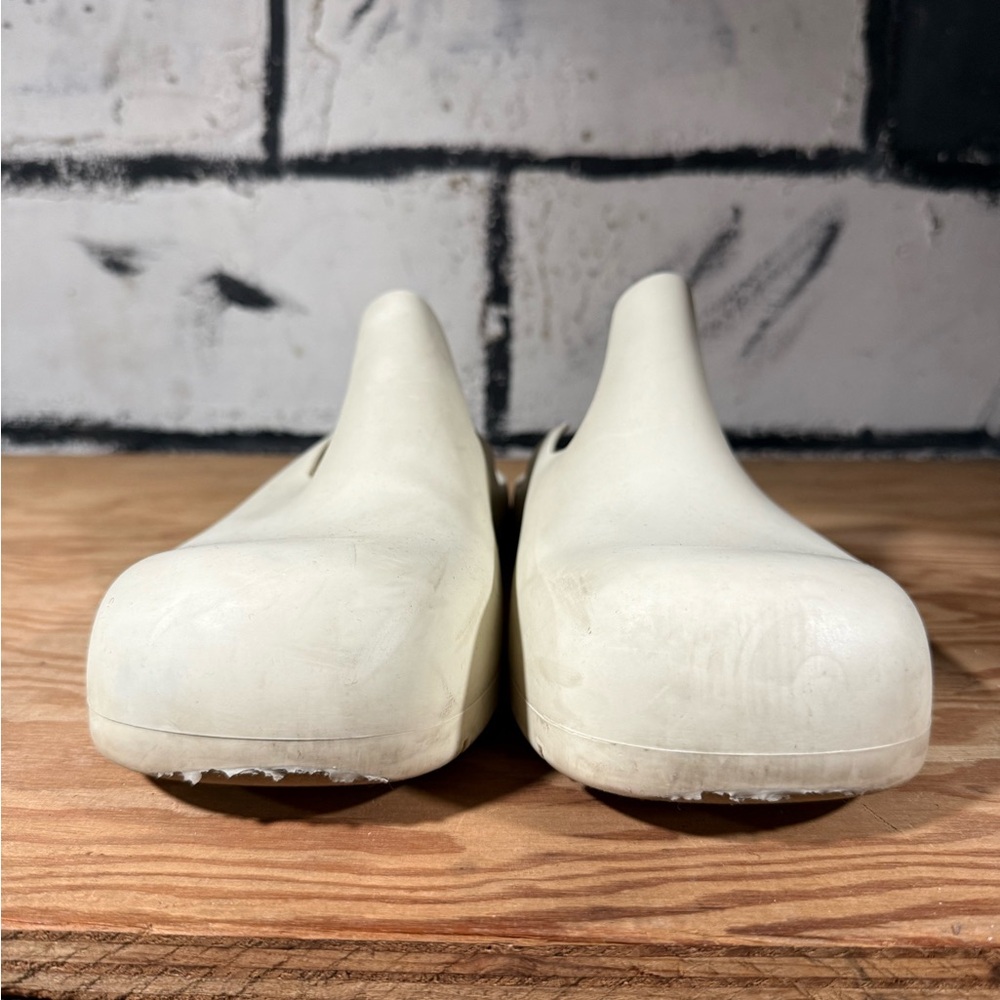 Bottega Veneta Puddle Clogs Rubber Mules Ivory Mens Size 46 (12) - Picture 2 of 12